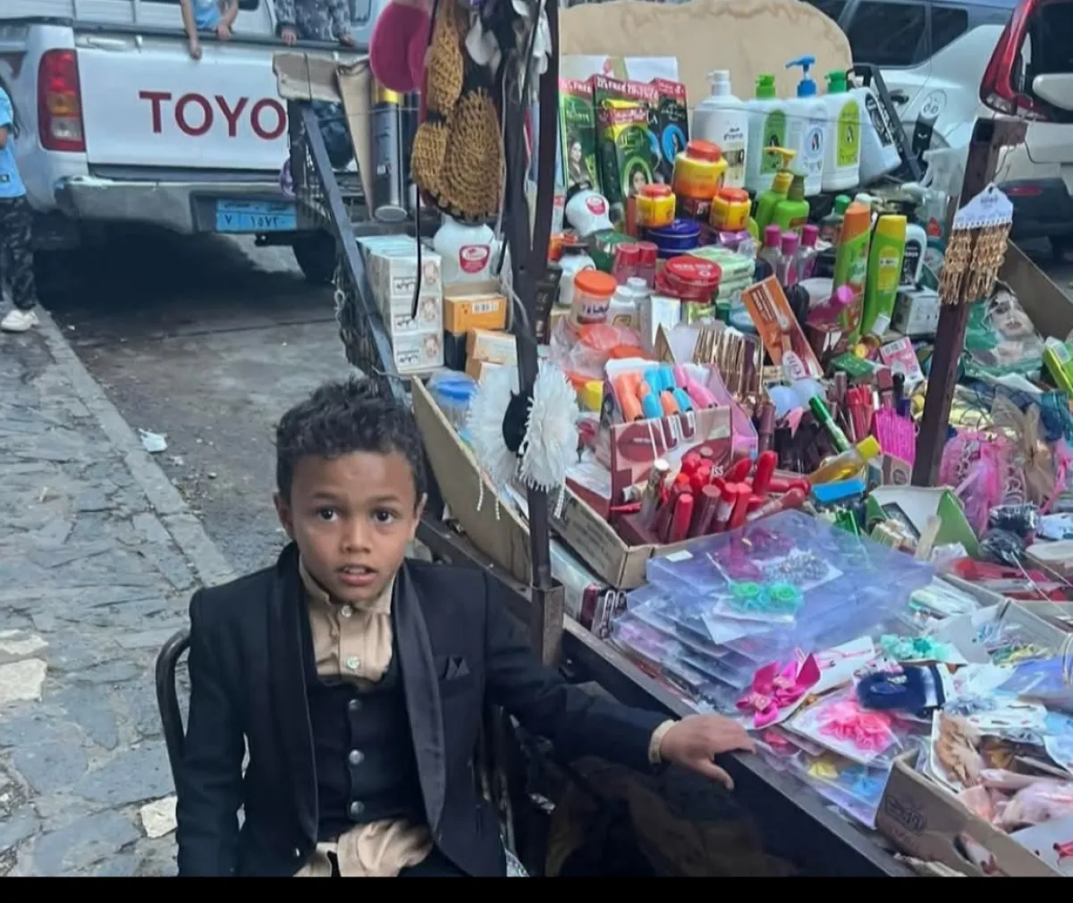 قاضي حوثي يقضي بطرد طفل من إب بسبب عراكه مع أولاده الأربعة