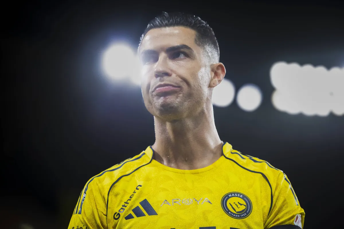 رونالدو ينتقد تصرفات بعض لاعبي الدوري السعودي ويعد بكشف المستور