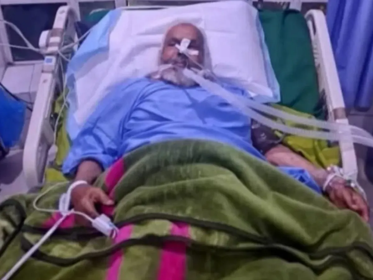 وفاة الشيخ أحمد الشباعي متأثراً بطعنة نفذها عنصر حوثي داخل مسجد بصنعاء