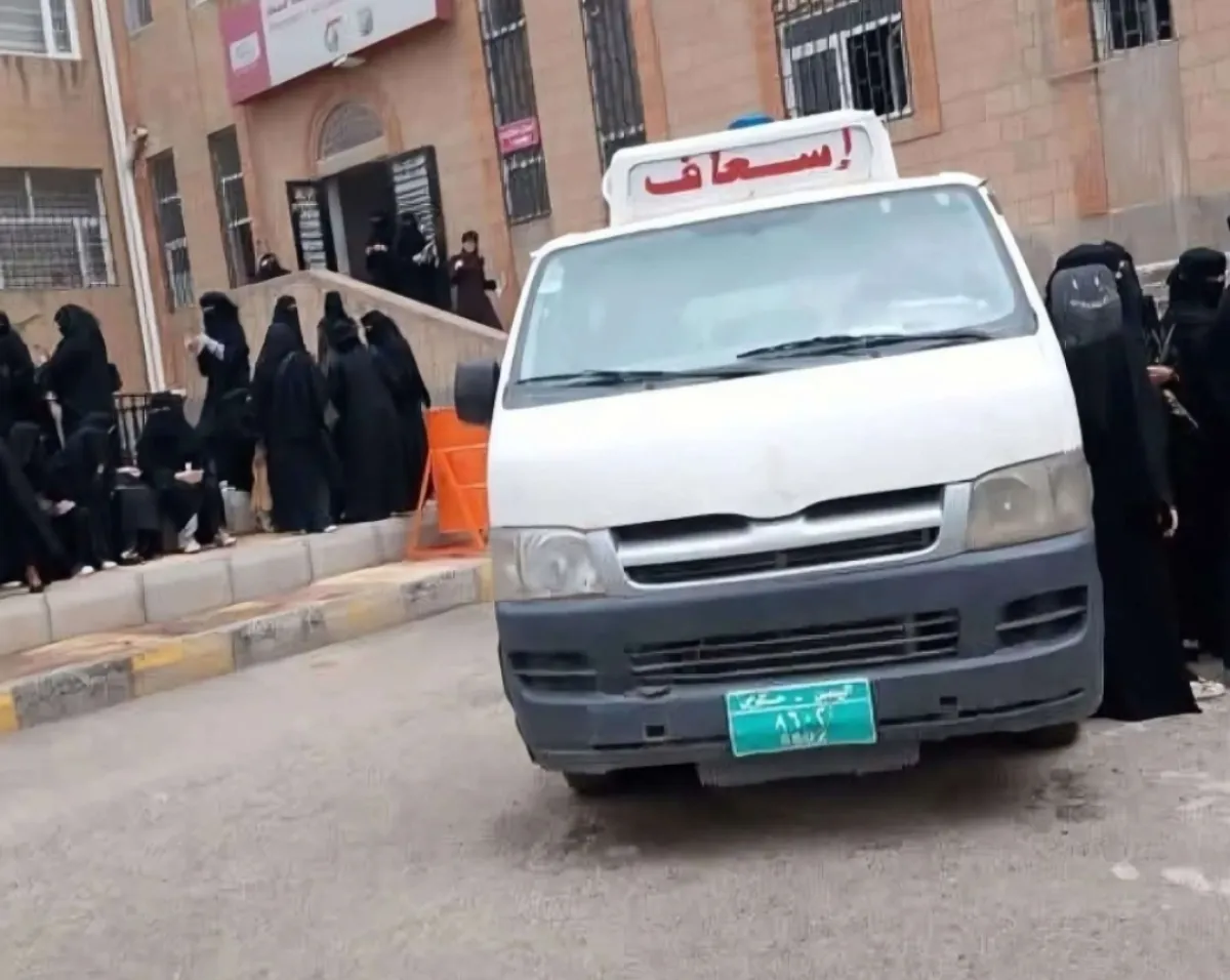 صنعاء.. وفاة طالبة بأزمة قلبية أثناء الامتحان في كلية الطب