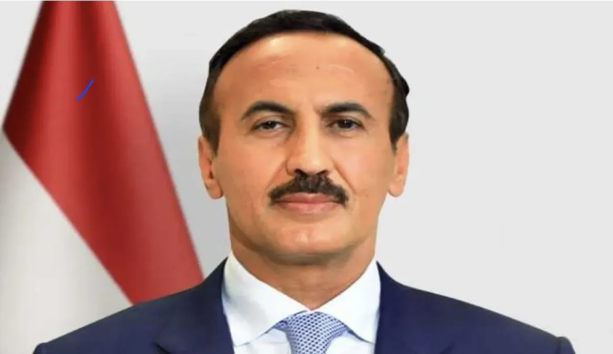 أحمد علي عبدالله صالح يهنئ بالعيد الـ36 للجمهورية اليمنية ويؤكد أن الشعب اليمني هو مالك السلطة وصاحب القرار