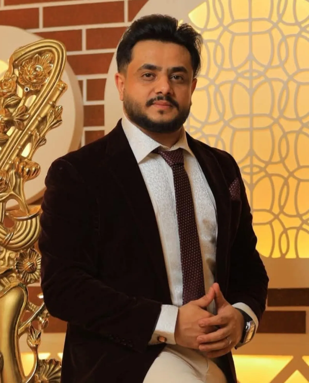 الاتحاد اليمني لكرة القدم يعزل نائب رئيس لجنة التسويق بسبب تطاوله على الفقيد هادي