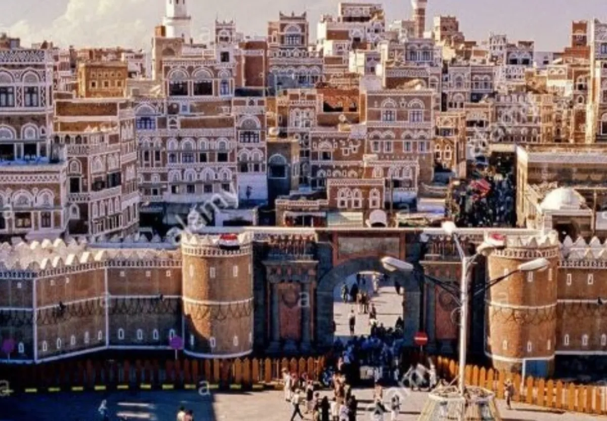 فضيحة قضائية جديدة تهز صنعاء.. اتهامات للحوثيين بتقويض العدالة والإفراج عن مُدان رغم قرار من المحكمة العليا