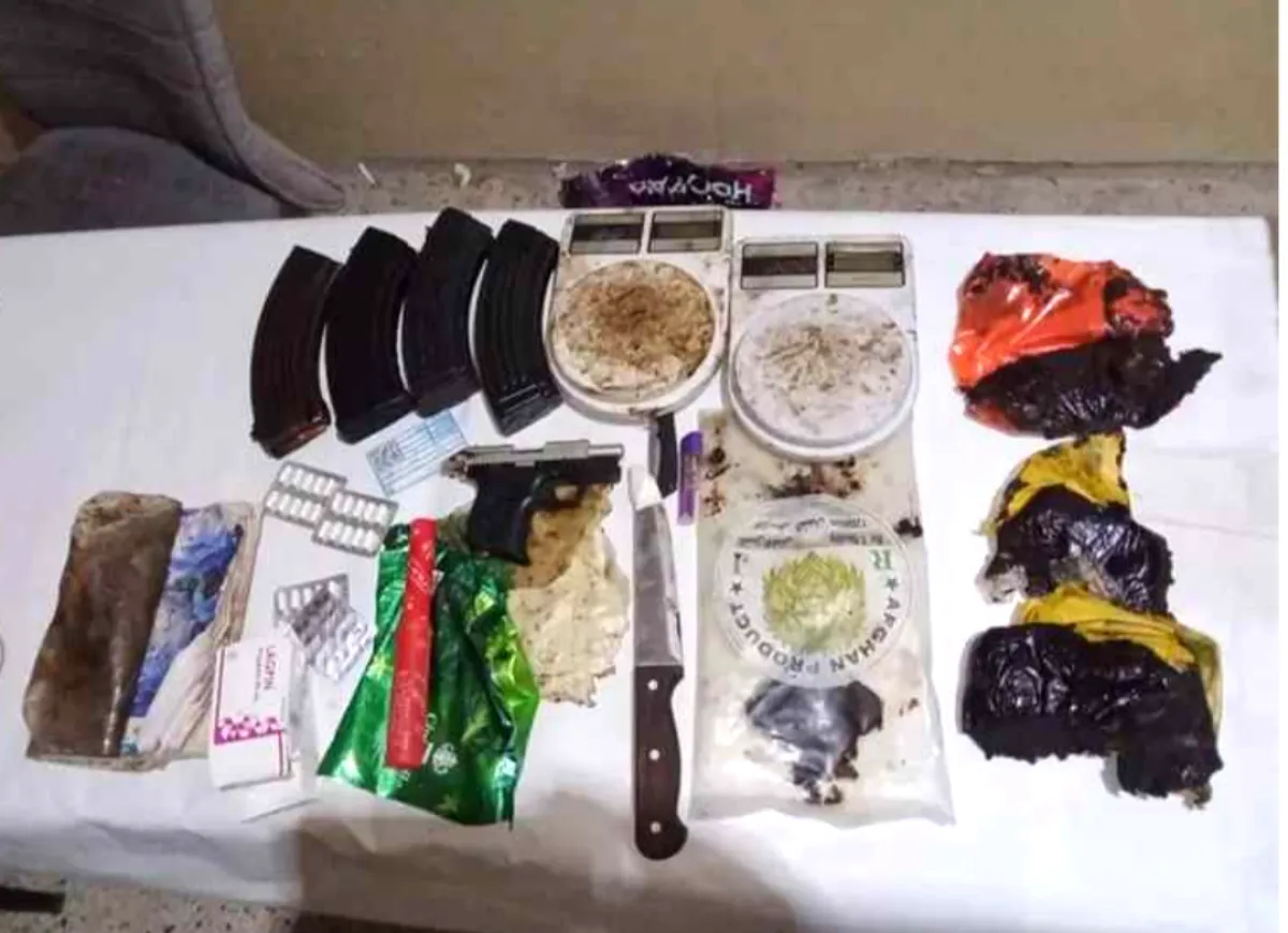 أمن حضرموت يطيح بأحد أخطر مروجي المخدرات