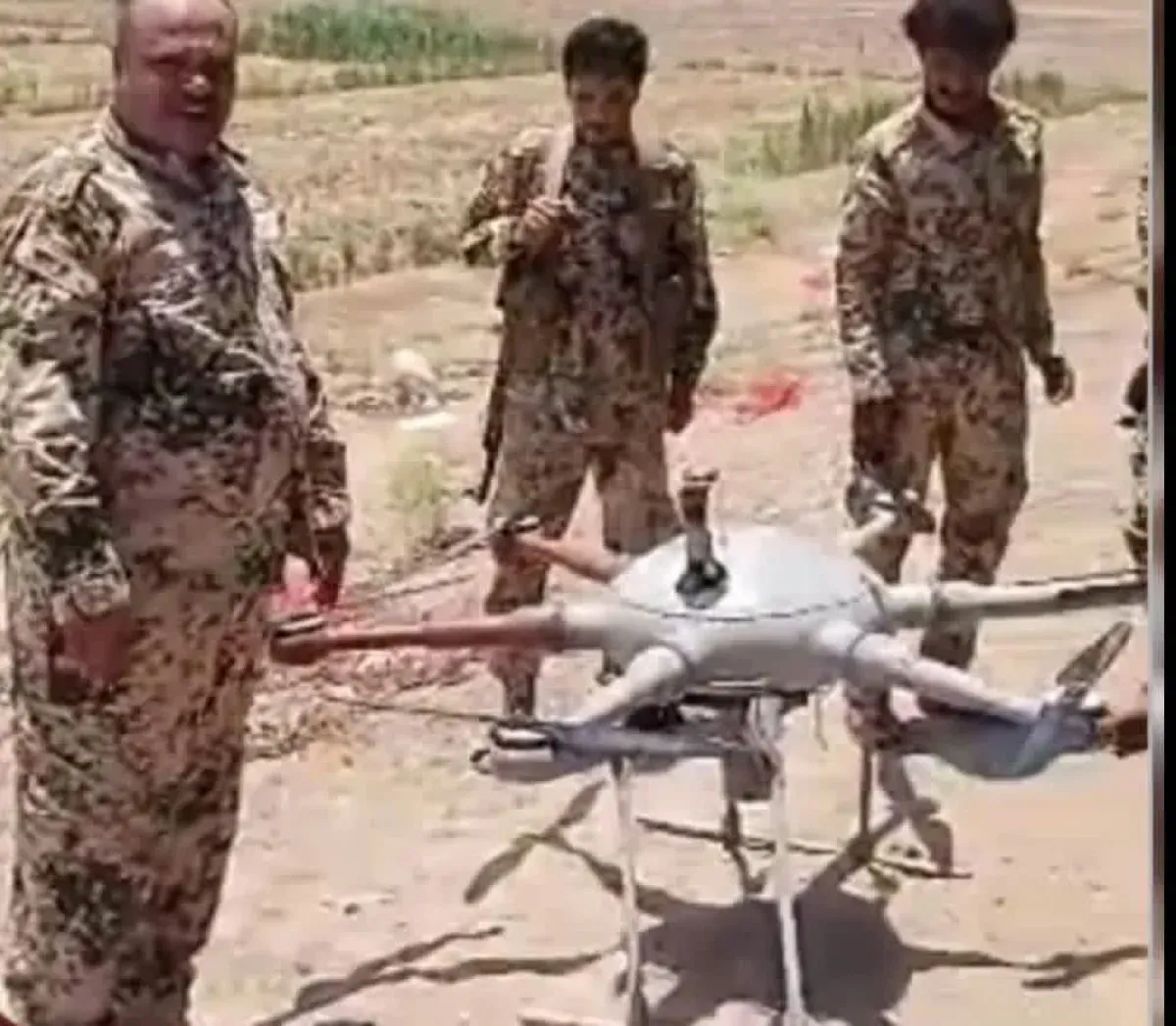 المقاومة تسقط مسيرة حوثية هجومية بالحديدة