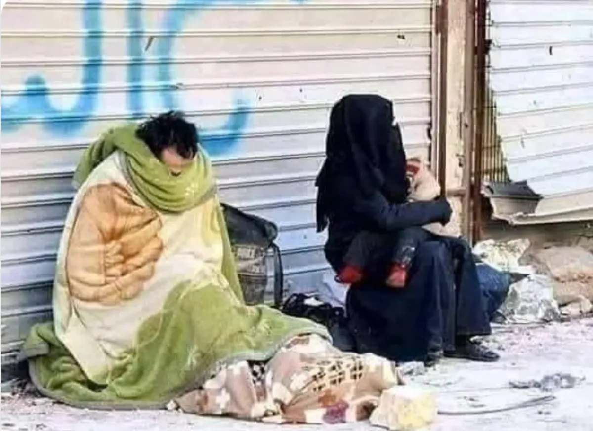 سياسات الحوثيين تدفع آلاف الأسر في صنعاء إلى حافة التشرد وسط انهيار معيشي غير مسبوق