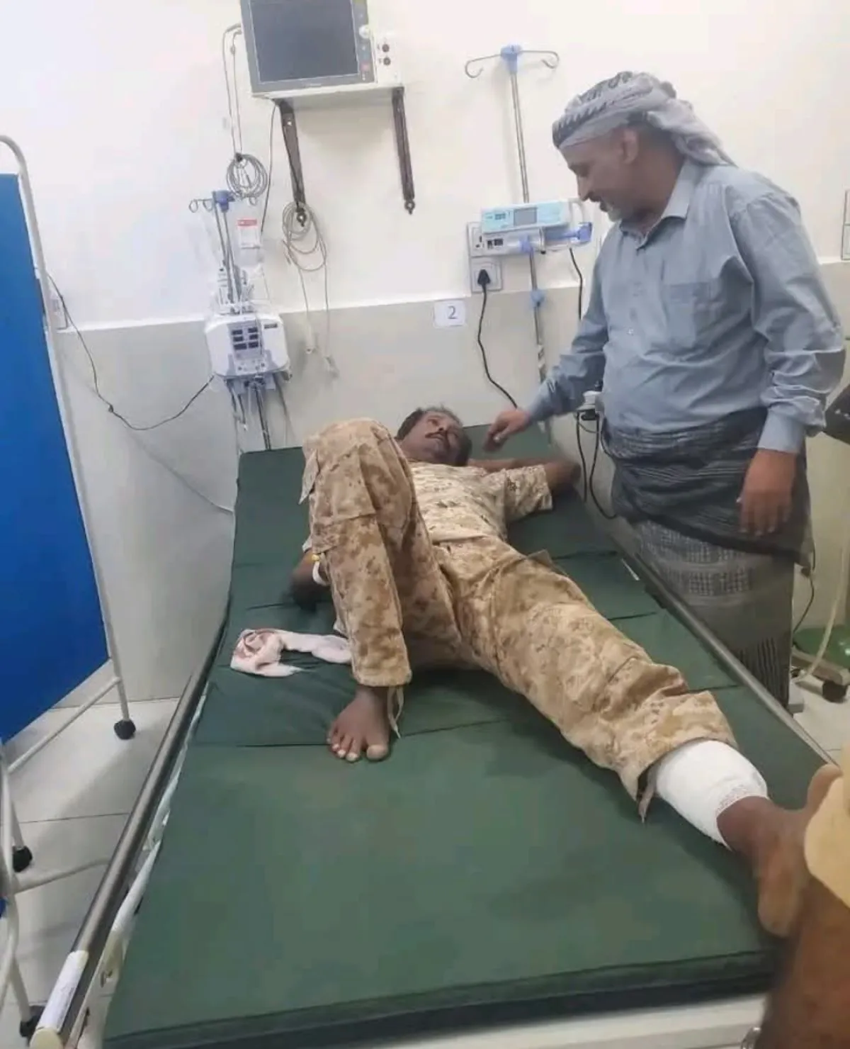 إصابة 5 جنود حكوميين في قصف بطائرة مسيّرة حوثية على جبهة حيفان – طور الباحة