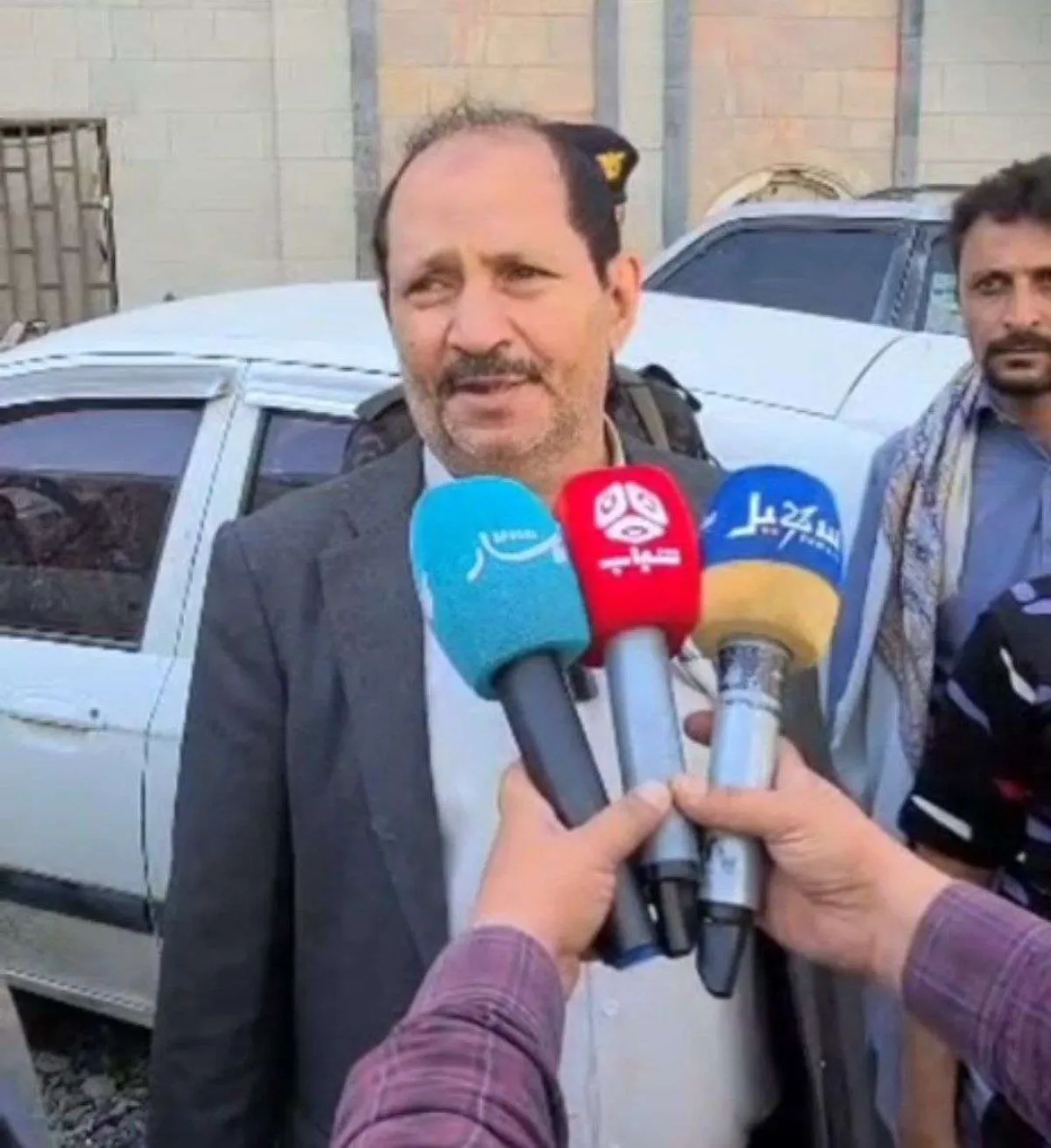 استقالة لجنة تسليم المنازل بتعز لغياب الدعم