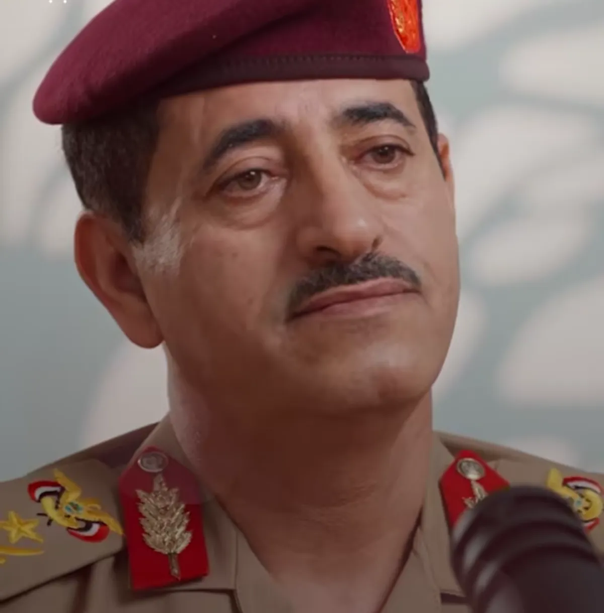 تصريحات وزير الدفاع تعيد فتح ملف تعثر استعادة الدولة والوصول إلى صنعاء