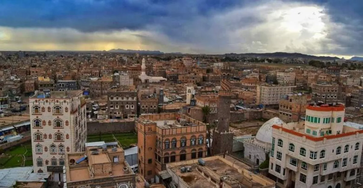 فوضى الحوثي تحصد الأرواح.. طفل يلقى مصرعه وإصابة خمسة آخرين في حادث دهس مروع بذمار وسط انهيار المنظومة المرورية