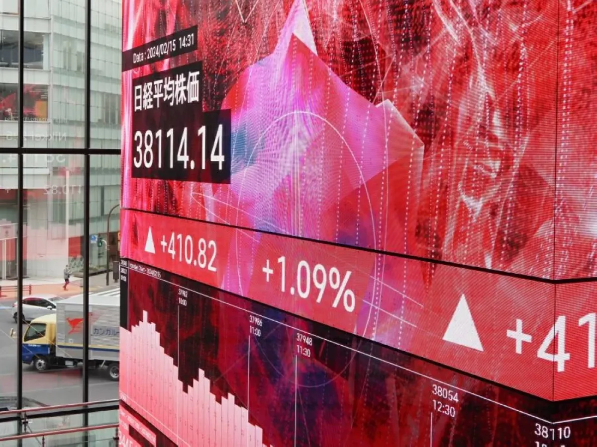 مؤشر نيكاي الياباني يتراجع بأكثر من 3% وسط أنباء عن تأجيل طرح "أوبن إيه آي"