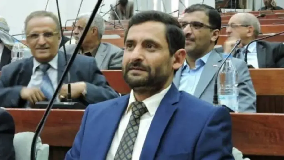 برلماني يمني يهاجم الحوثيين: 12 عاماً من الشعارات الفارغة والمرتبات غائبة والسيادة مجرد وهم