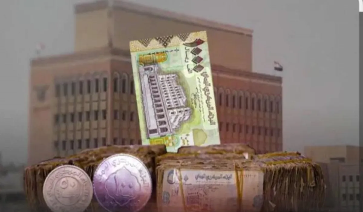 انهيار السيولة في صنعاء.. أزمة مالية خانقة تهدد قدرة مليشيا الحوثي على دفع “نصف الراتب” للموظفين