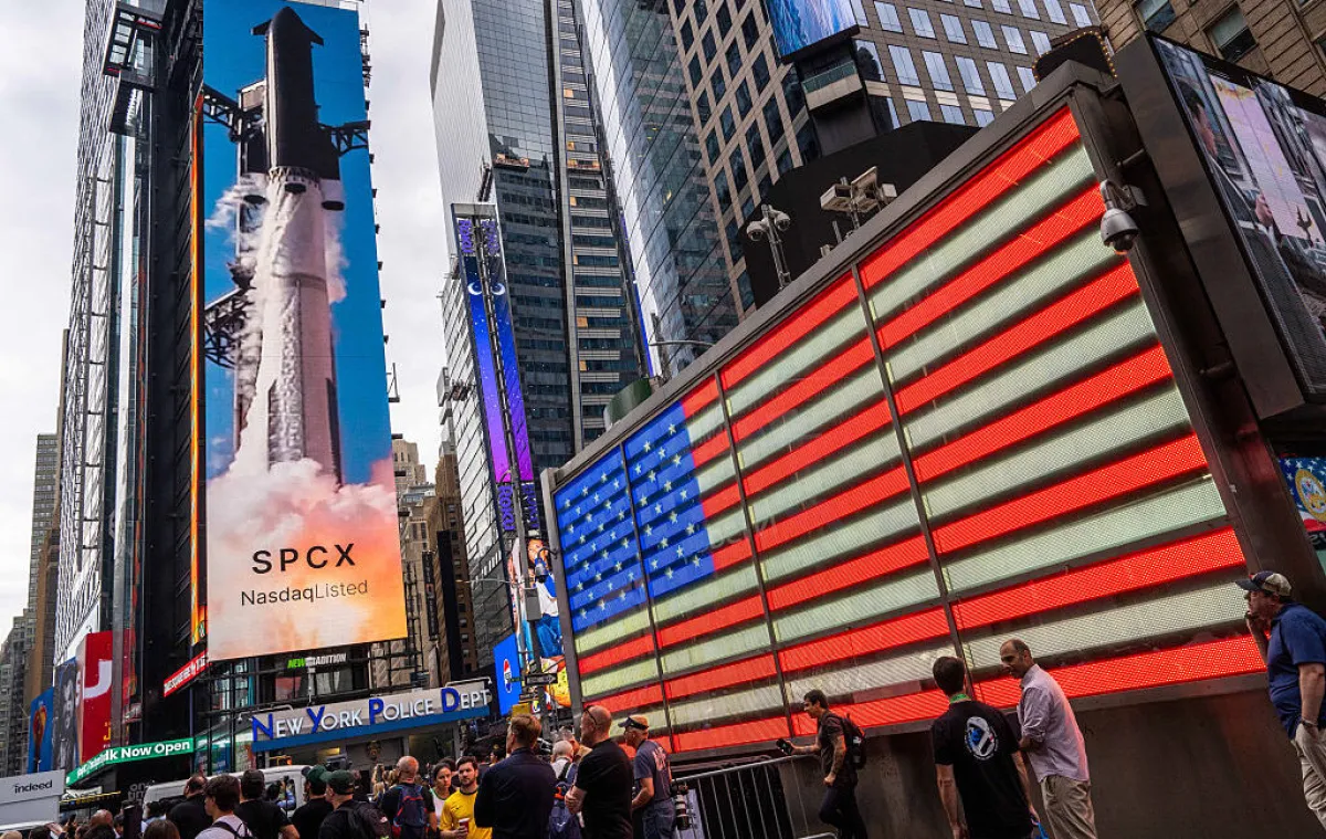 سباق إيلون ماسك: أسهم SpaceX للأطفال أم تحديات قانونية؟