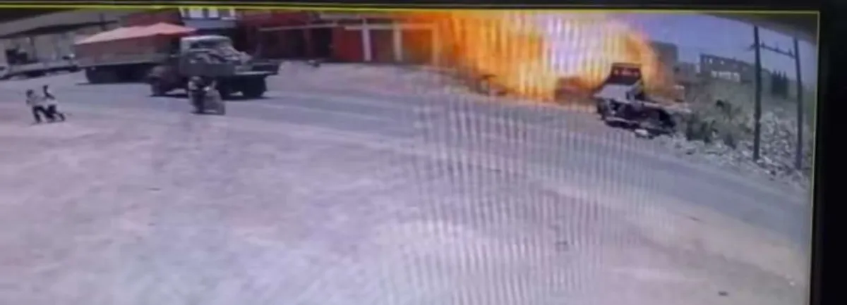 انفجار سيارة في لحج يخلف إصابتين خطيرتين