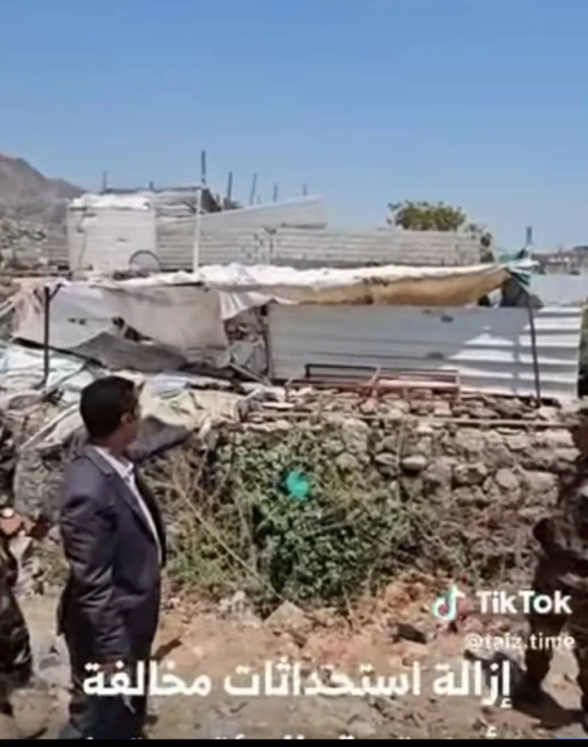 لجنة ميدانية تقر إزالة الاستحداثات في مقر المؤتمر الشعبي العام بتعز