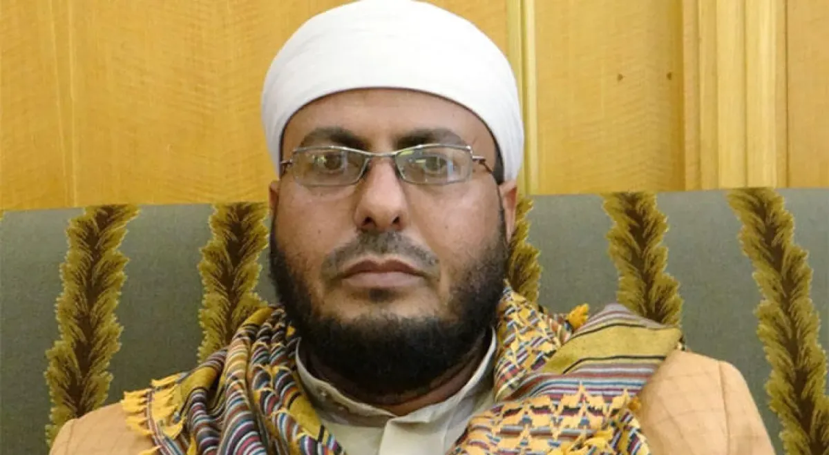 وزير الاوقاف السابق يدعو العليمي الى عدم تفويت الفرصة والاخير يؤكد: لن ننجر لمواجهة الحوثيين