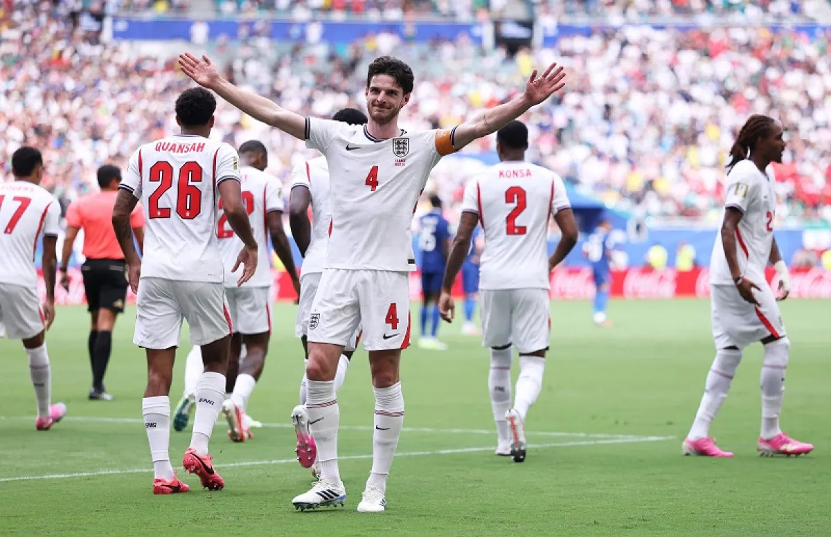 إنجلترا تتقدم مبكراً على فرنسا في مباراة تحديد المركز الثالث بمونديال 2026