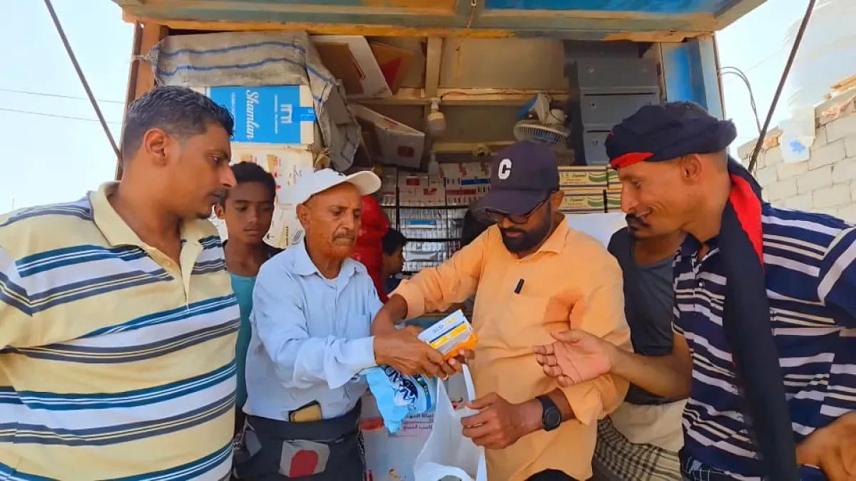 ضبط مروجي مخدرات ومصادرة مواد مخدرة وأدوية مخالفة في المهرة والحديدة