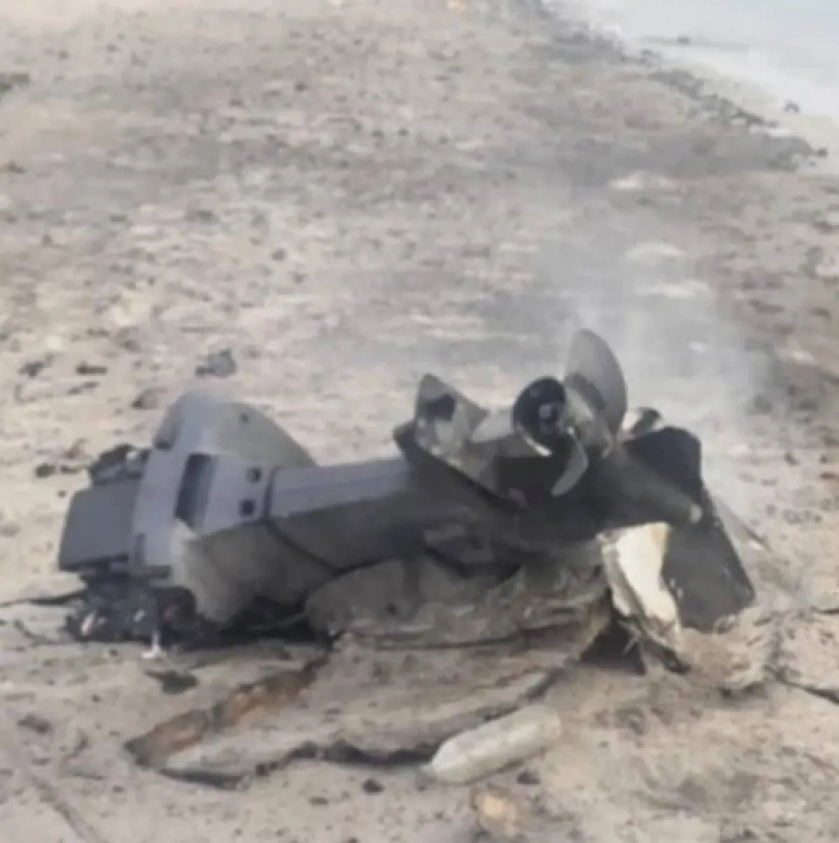استشهاد صياد جراء محاولة استهداف سفينة نفطية في البحر الأحمر