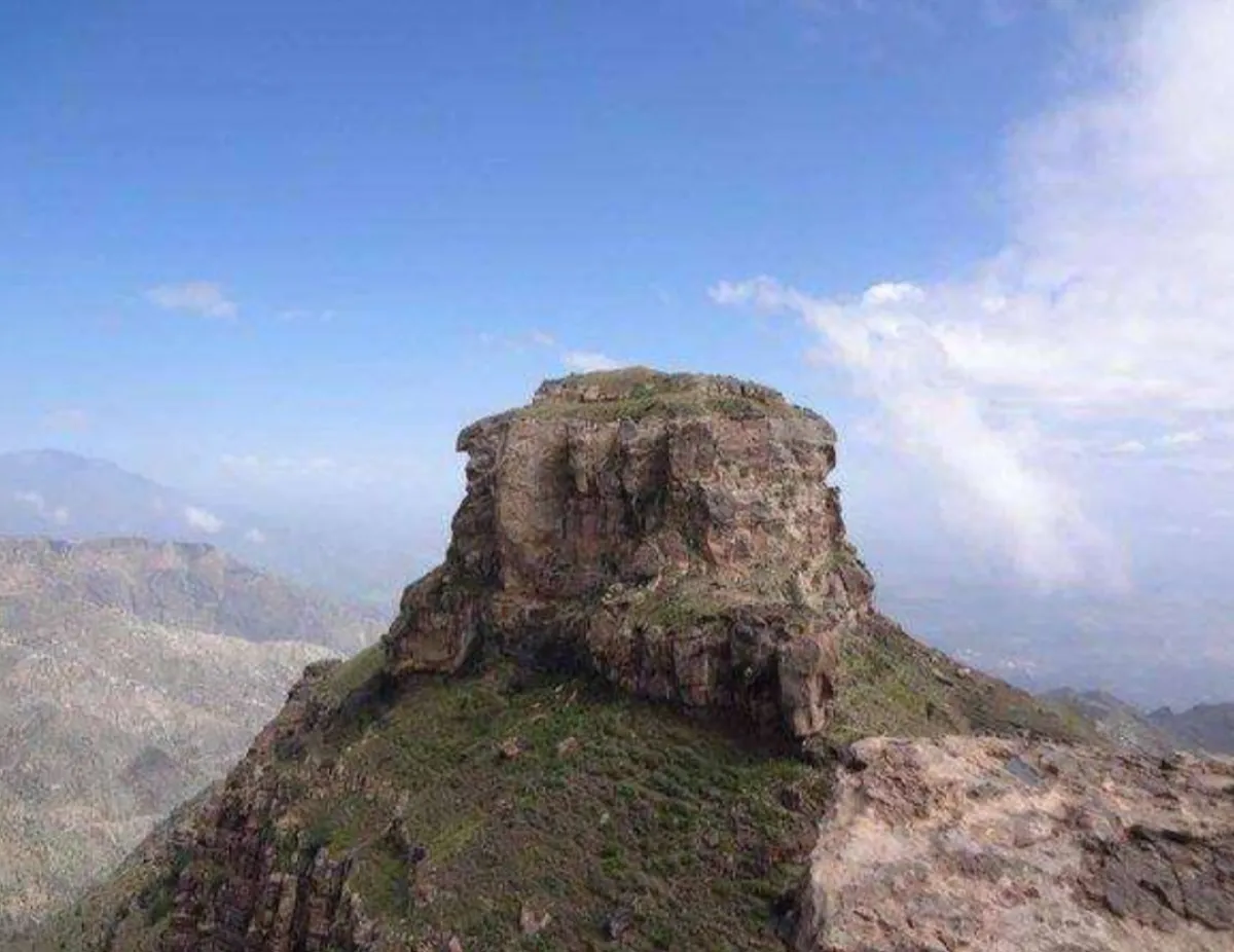 مقتل إمام جامع على يد مسلح في الصلو