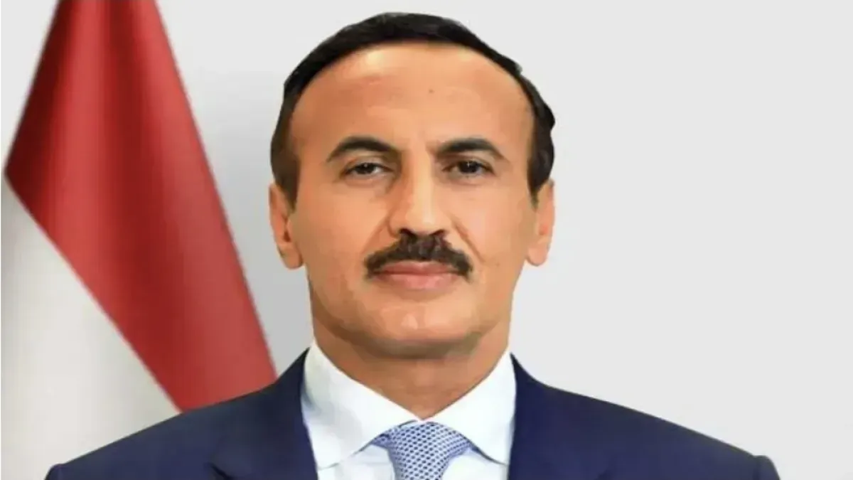 أحمد علي عبدالله صالح يعزي في وفاة البرلماني الشيخ محمد مهدي الكويتي