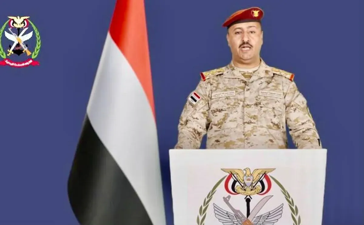 القوات المسلحة اليمنية تؤكد مواصلة مهامها وتتوعد الحوثيين بعد هجوم المخا