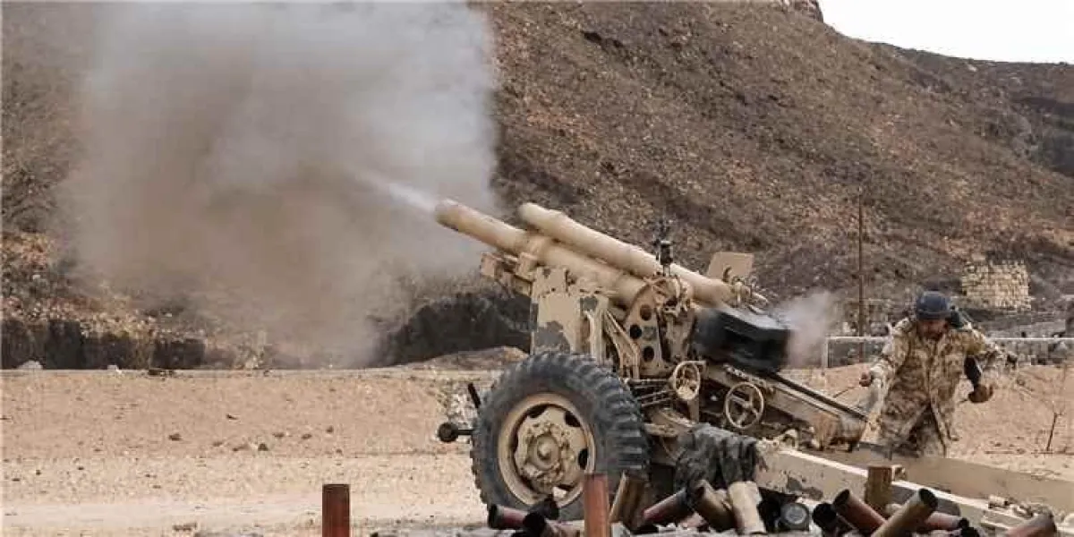 القوات الحكومية تستهدف مواقع حوثية في غرب مأرب