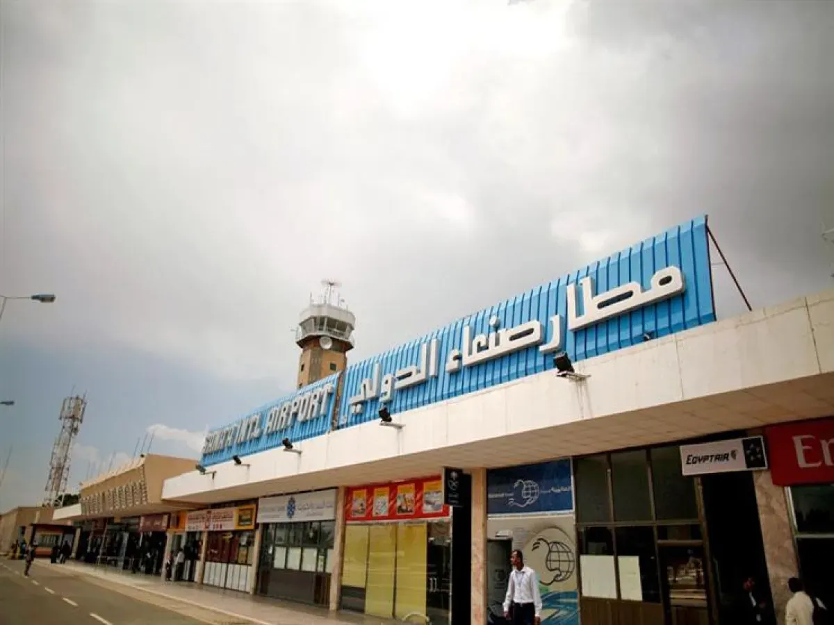 طائرة أممية تهبط في مطار صنعاء الدولي