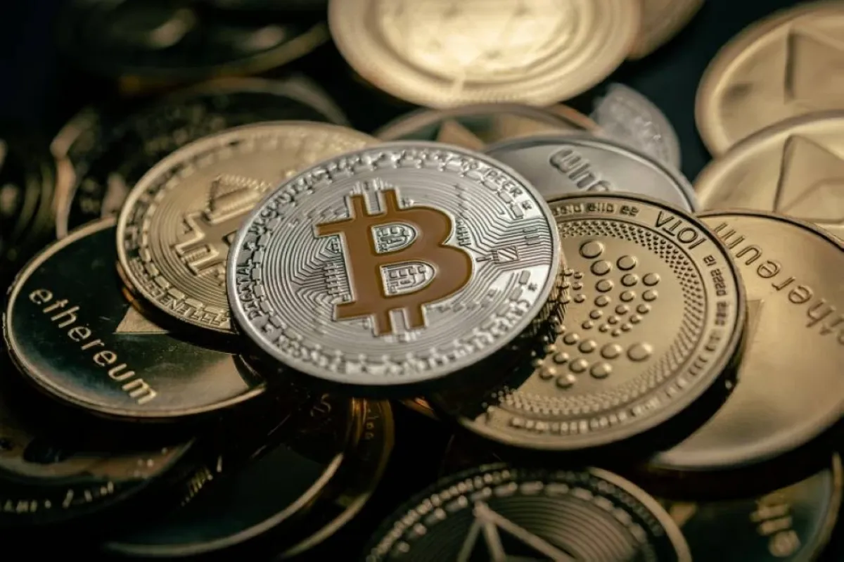 قانون العملات المشفرة الأميركي يواجه مستقبلاً غامضاً في الكونغرس
