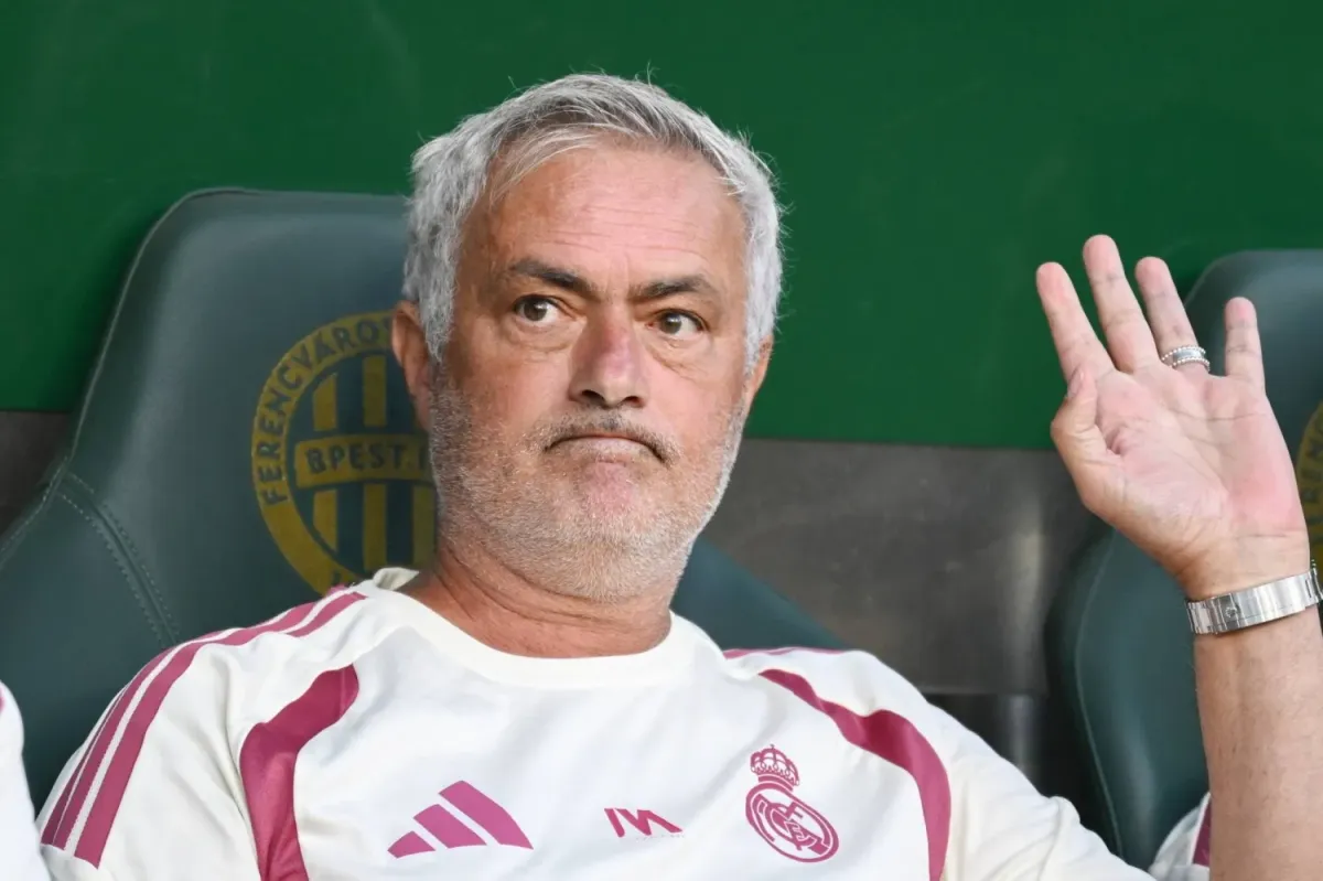 الدوري الإسباني: برشلونة يدافع عن لقبه وريال مدريد يعزز صفوفه استعداداً للموسم الجديد