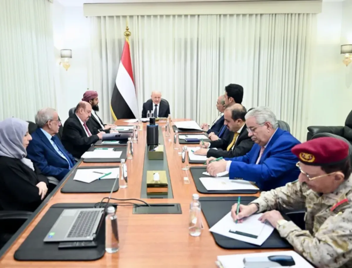توجيهات بتوسيع عمليات الردع الجوي والصاروخي ضد مليشيا  الحوثيين