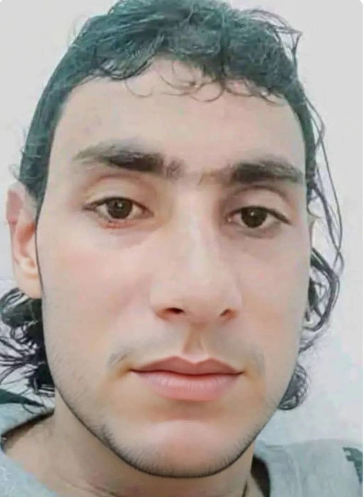 انتحار وافد يمني في المدينة المنورة وسط تزايد الأزمات المعيشية