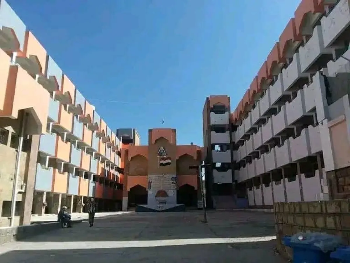 دعوات لتفعيل المدارس الحكومية بتعز للحد من ارتفاع رسوم التعليم الخاص