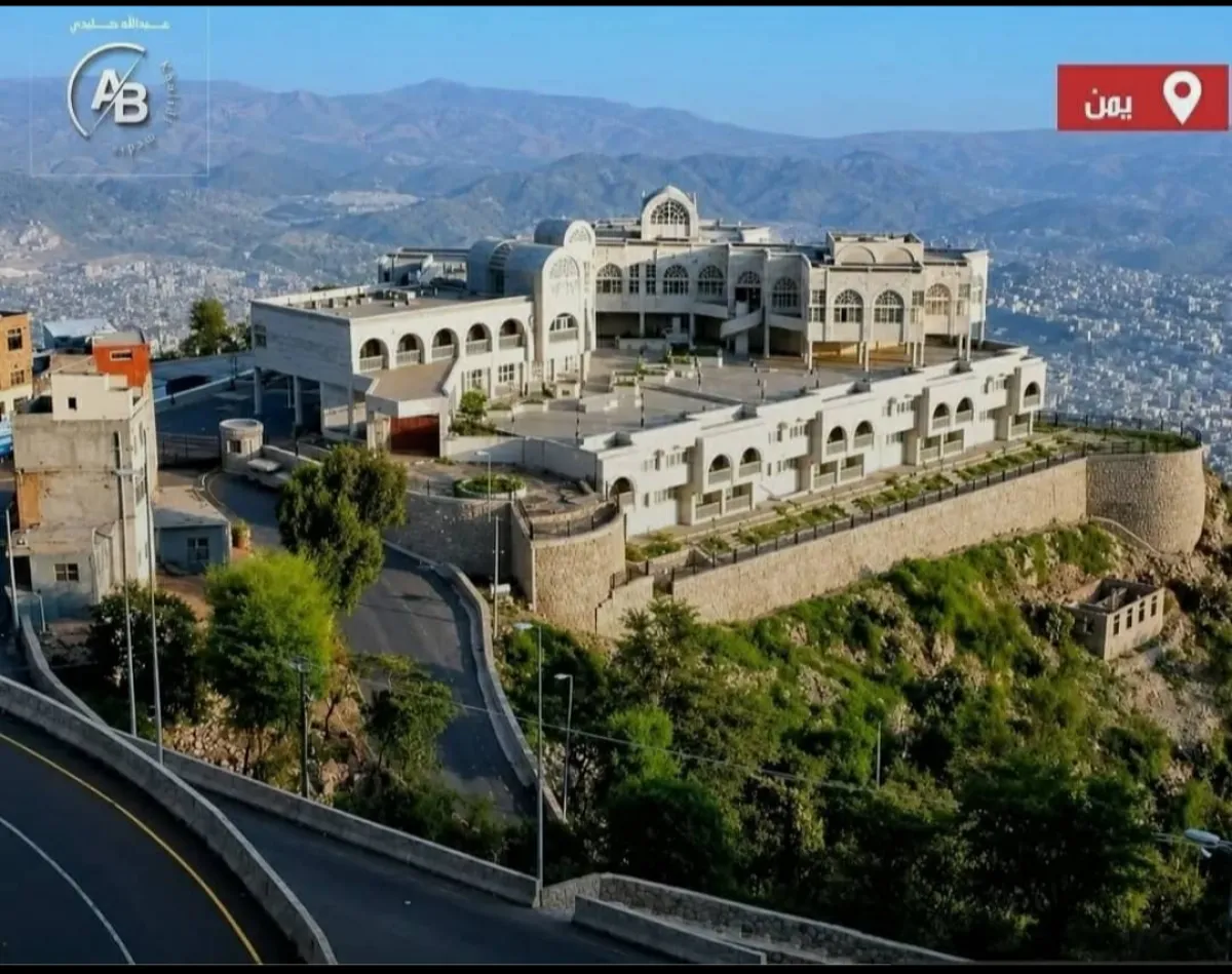 فضيحة فساد لإخوان تعز  .. تأجير منتزه الشيخ زايد ب 200 ألف ريال وملايين خارج العقد تذهب الى جيب نافذ