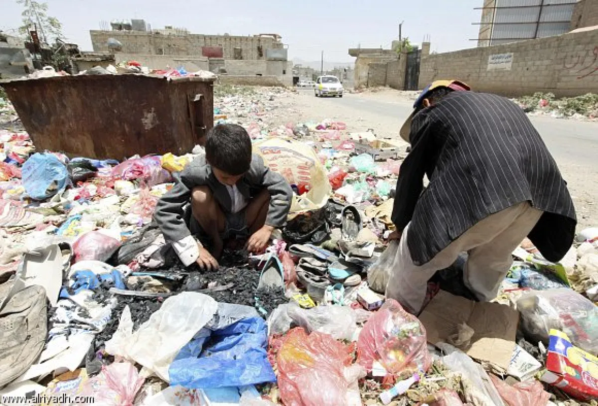 "الشعب يريد أن يرى دولته لا أن يسمع عنها".. ما الذي أغضب "شرعية الترانزيت" من المطالبات المستمرة بالعودة من الداخل ؟!