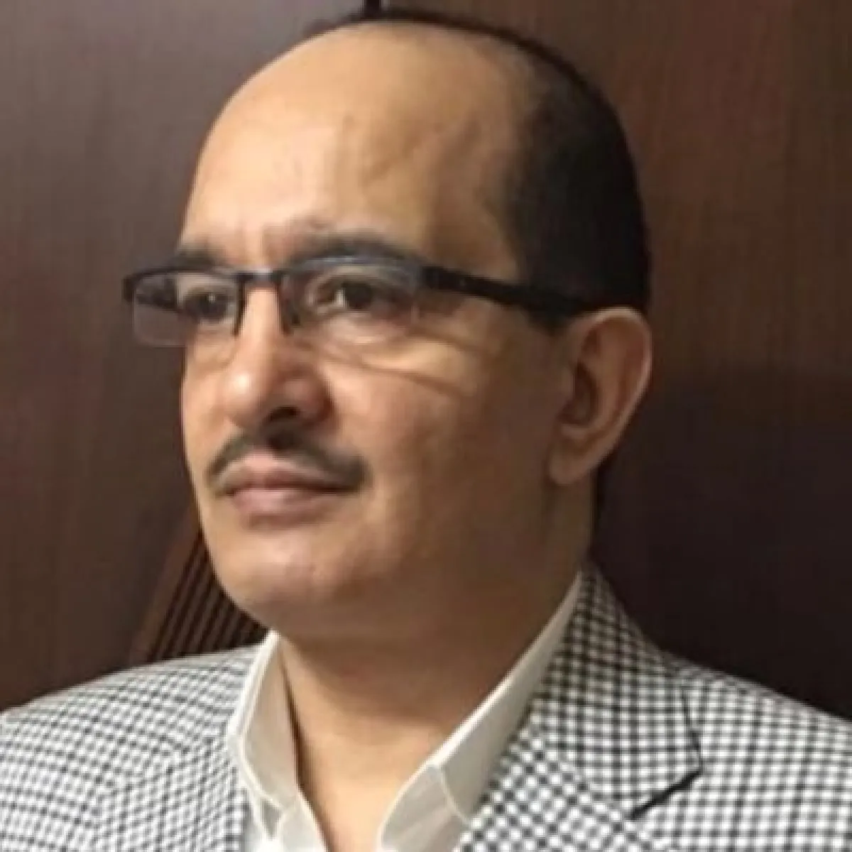 دويد ينتقد حالة الخفه التي تتعامل بها قيادة الشرعية اليمنيه ومن يرعاها مع القضايا الوطنيه المصيريه