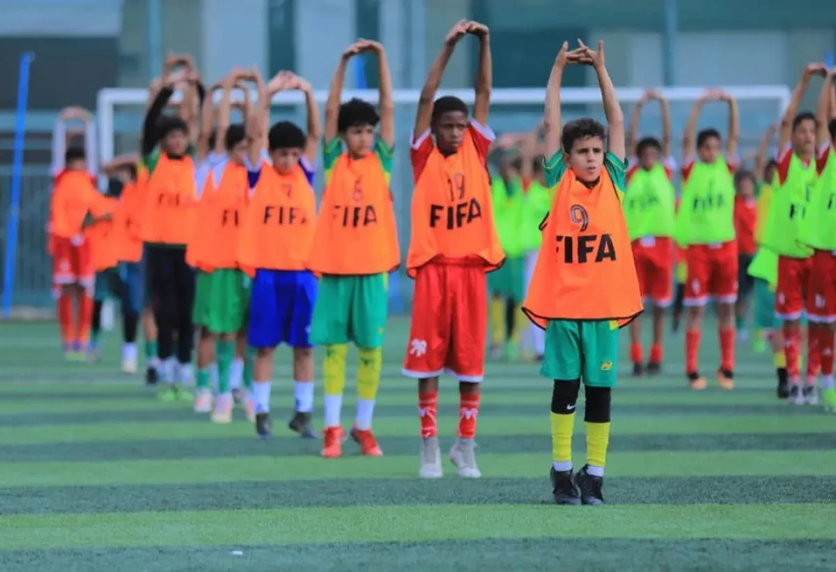 اليمن يجهز منتخب الناشئين تحت 15 عامًا لكأس العالم للمواهب في باكو