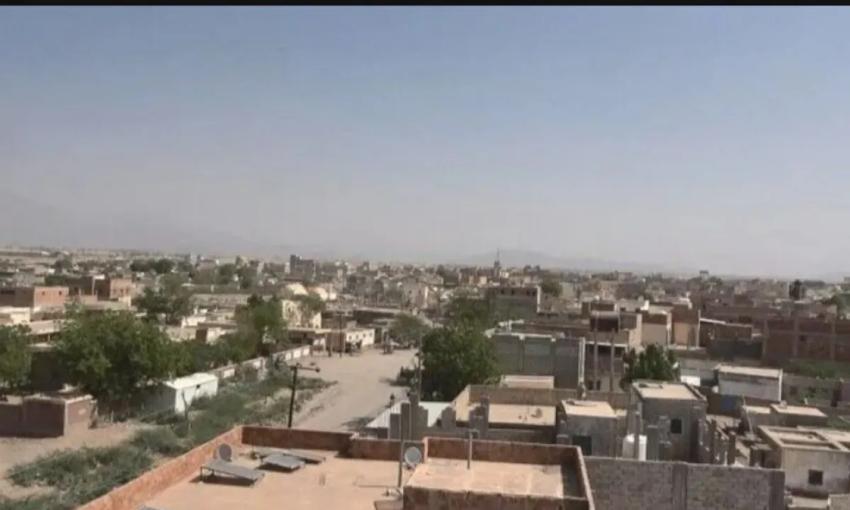 حيس تحت سيطرة الشرعية والحوثي يروّج لأكاذيب لتغطية خسائره في الساحل الغربي