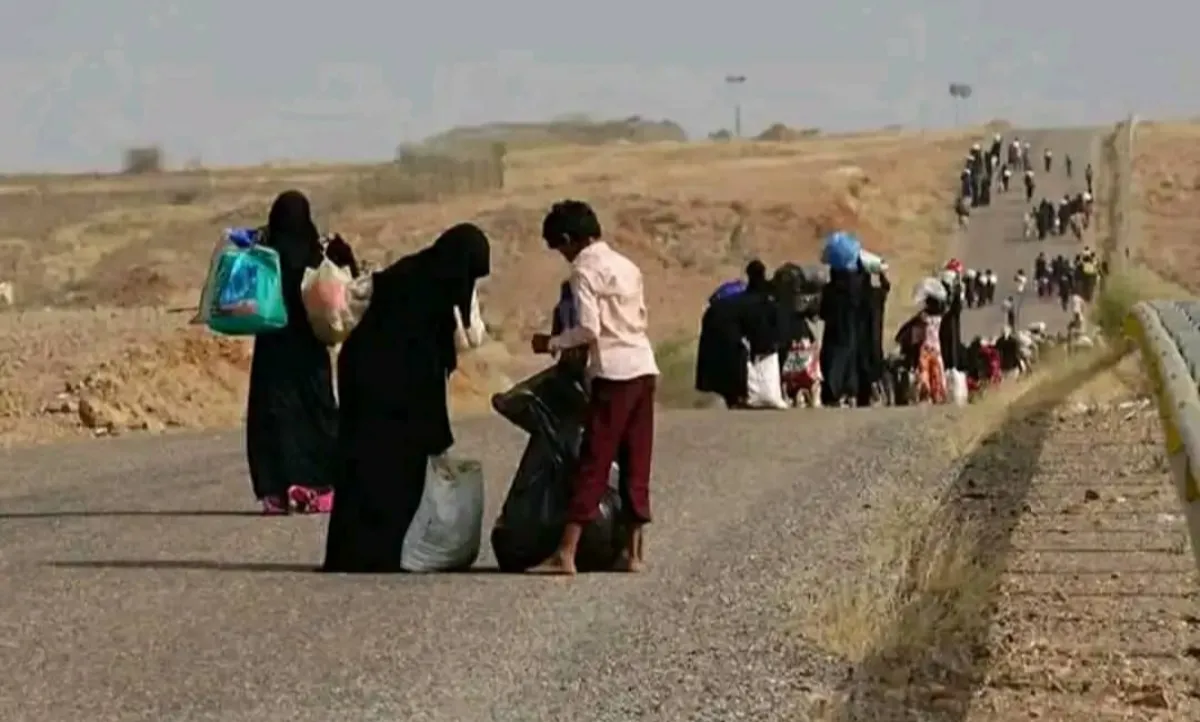 النزوح يتصاعد في الساحل الغربي .. مدنيون يتجشمون مشقة النزوح بدلاً من البقاء تحت سيطرة عصابة الحوثي