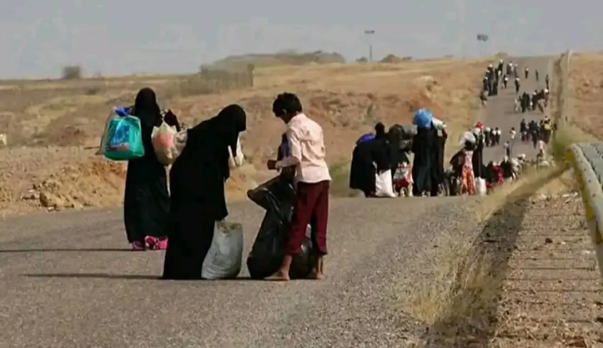 النزوح يتصاعد في الساحل الغربي .. مدنيون يتجشمون مشقة النزوح بدلاً من البقاء تحت سيطرة عصابة الحوثي