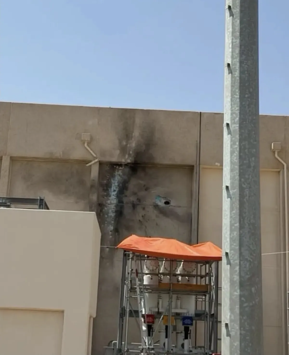 التحالف: الحوثيون استهدفوا محطة كهرباء بالمدينة المنورة بطائرة مسيرة