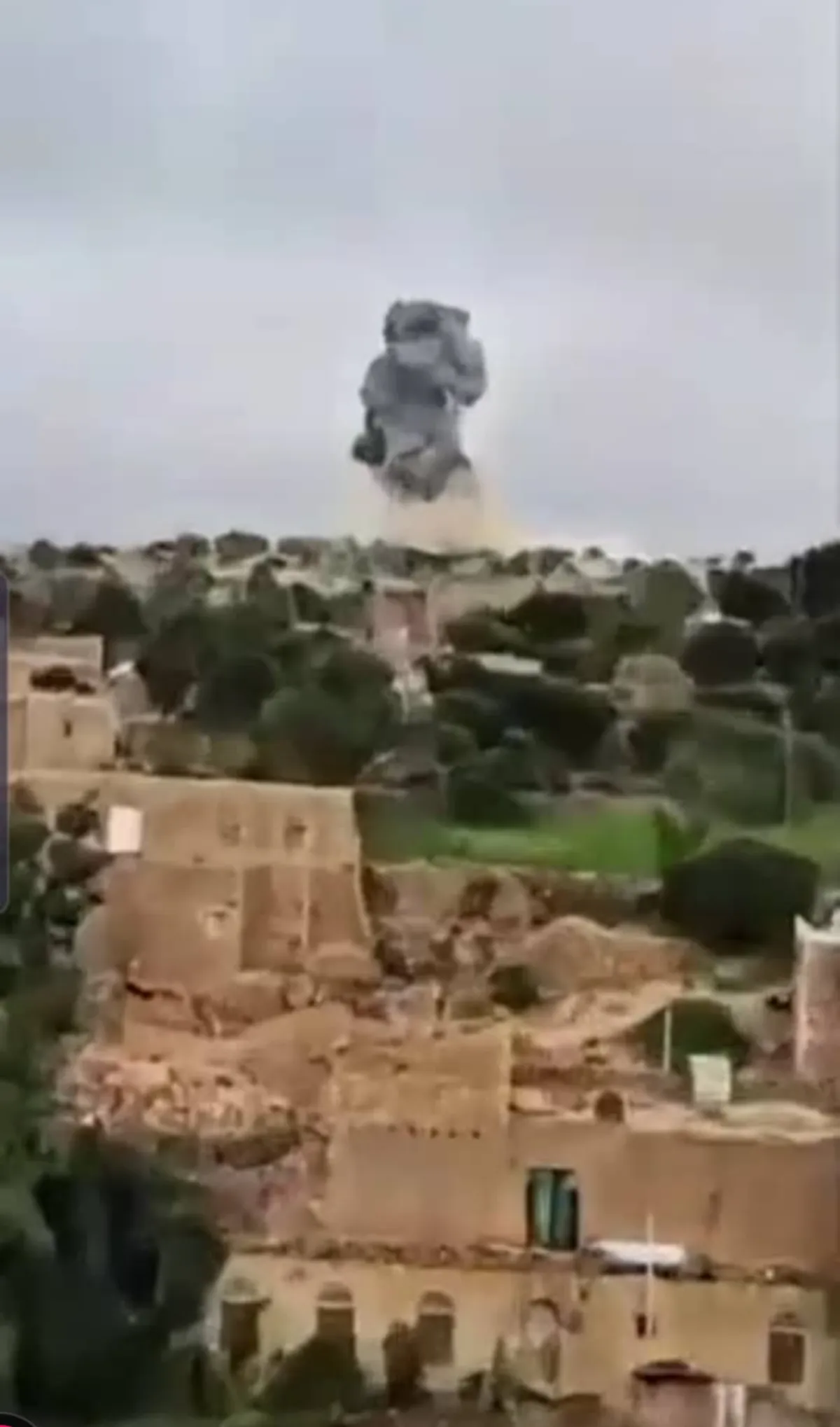 القوات الحكومية تستعيد السيطرة على الزكيرة جنوب تعز