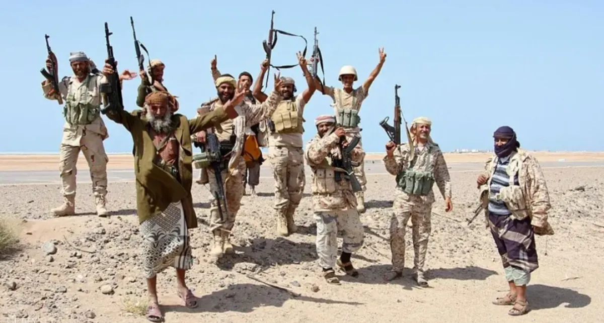 فجر اليمن.. انهيارات متلاحقة لمليشيا الحوثي وتحرير مواقع استراتيجية في تعز ومأرب والساحل الغربي