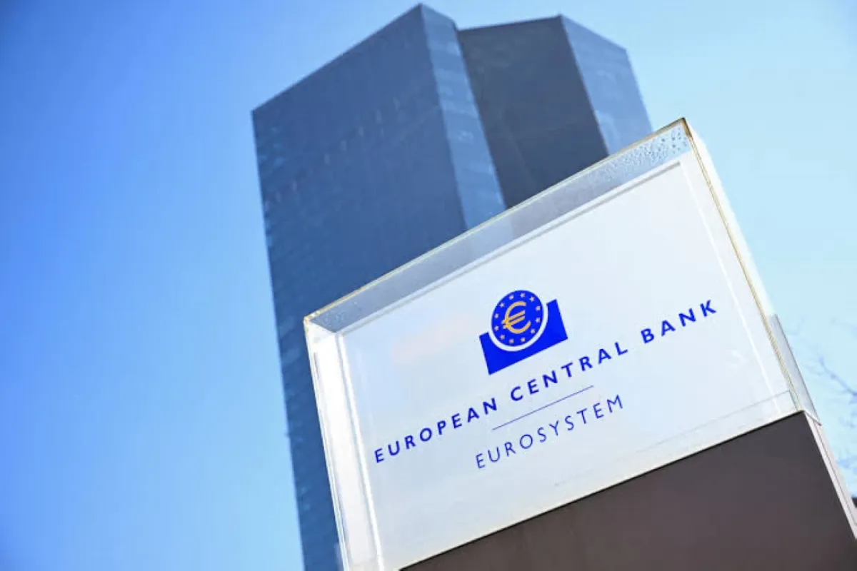 البنك المركزي الأوروبي يقلل من توقعات رفع الفائدة رغم ضغوط التضخم