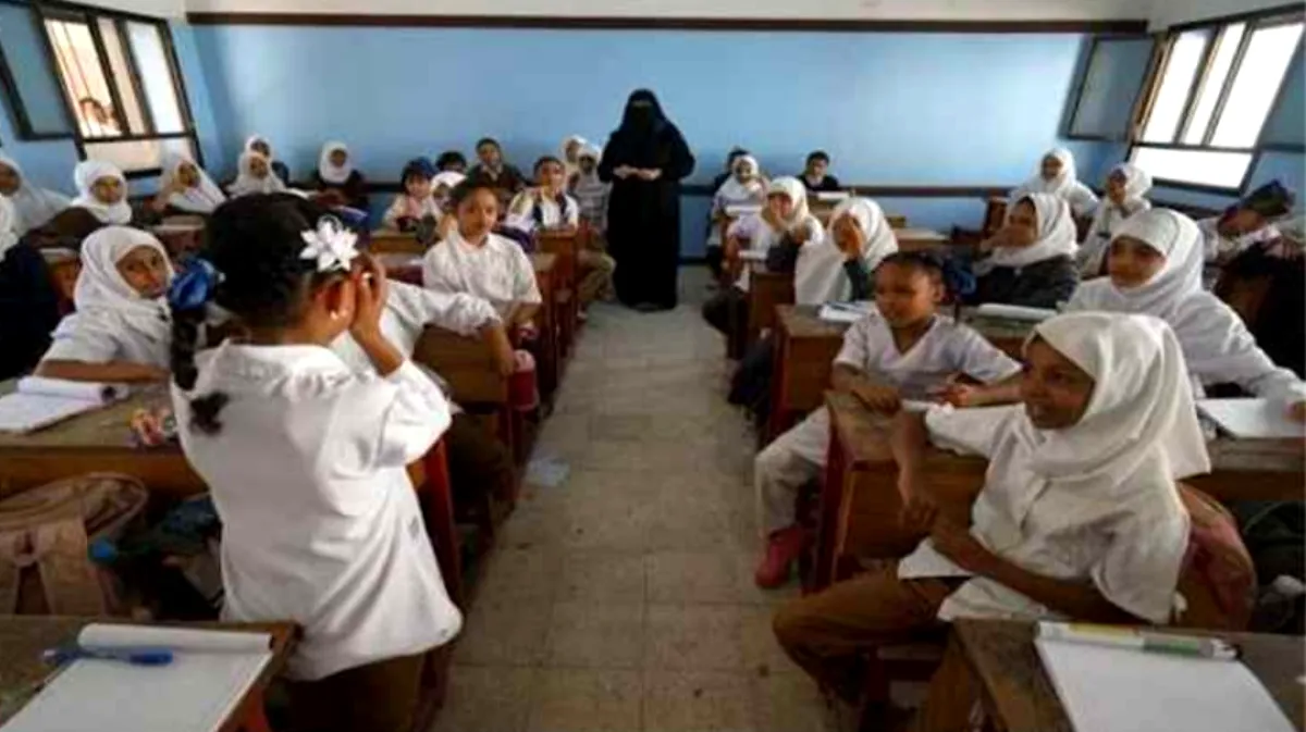 أولياء الأمور يرفضون توجيهات الحوثي بالعودة للمدارس في التربة