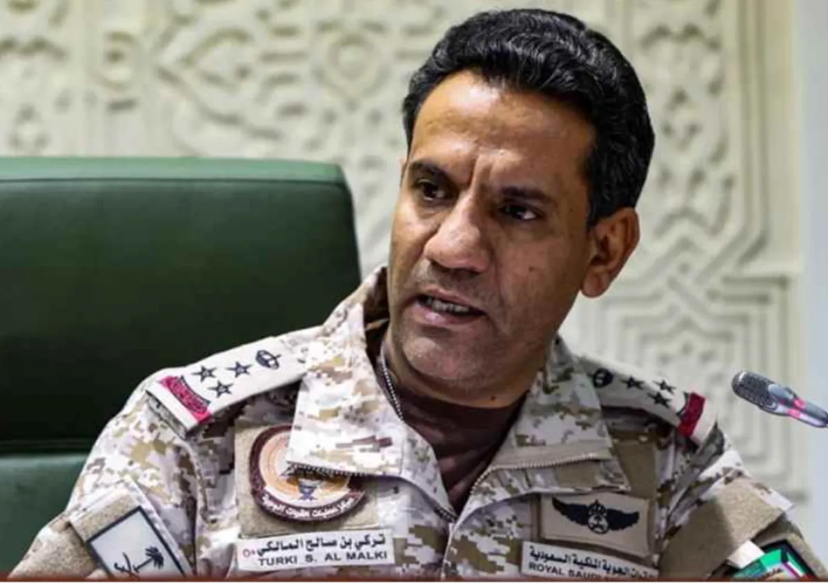 التحالف يعلن إحباط هجمات حوثية بستة صواريخ ومسيّرات استهدفت السعودية والبحر الأحمر