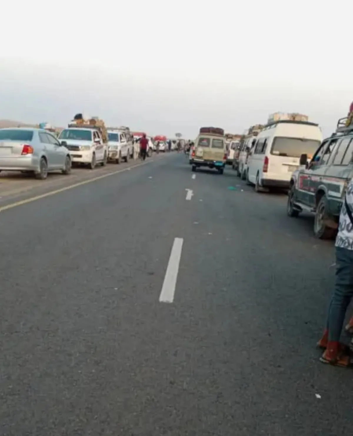 ملامح عودة معبر الدحي تلوح في الأفق بتعز