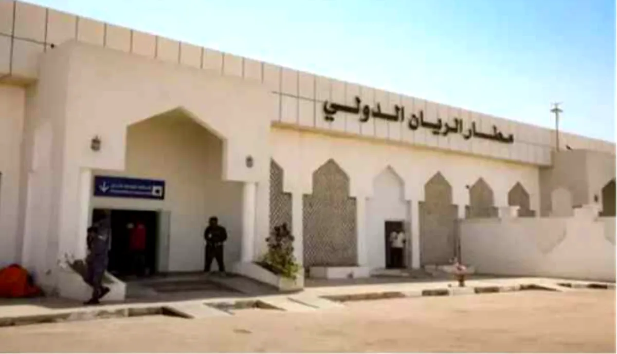 مليشيا الحوثي تشن هجوماً بأربعة صواريخ باليستية على مطار الريان بحضرموت