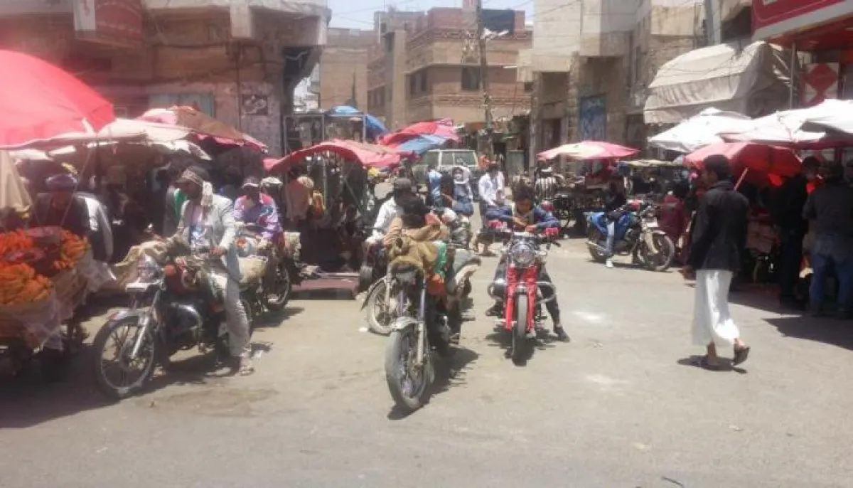 الحوثيون يشترون الدراجات النارية لتعزيزاتهم العسكرية في اليمن